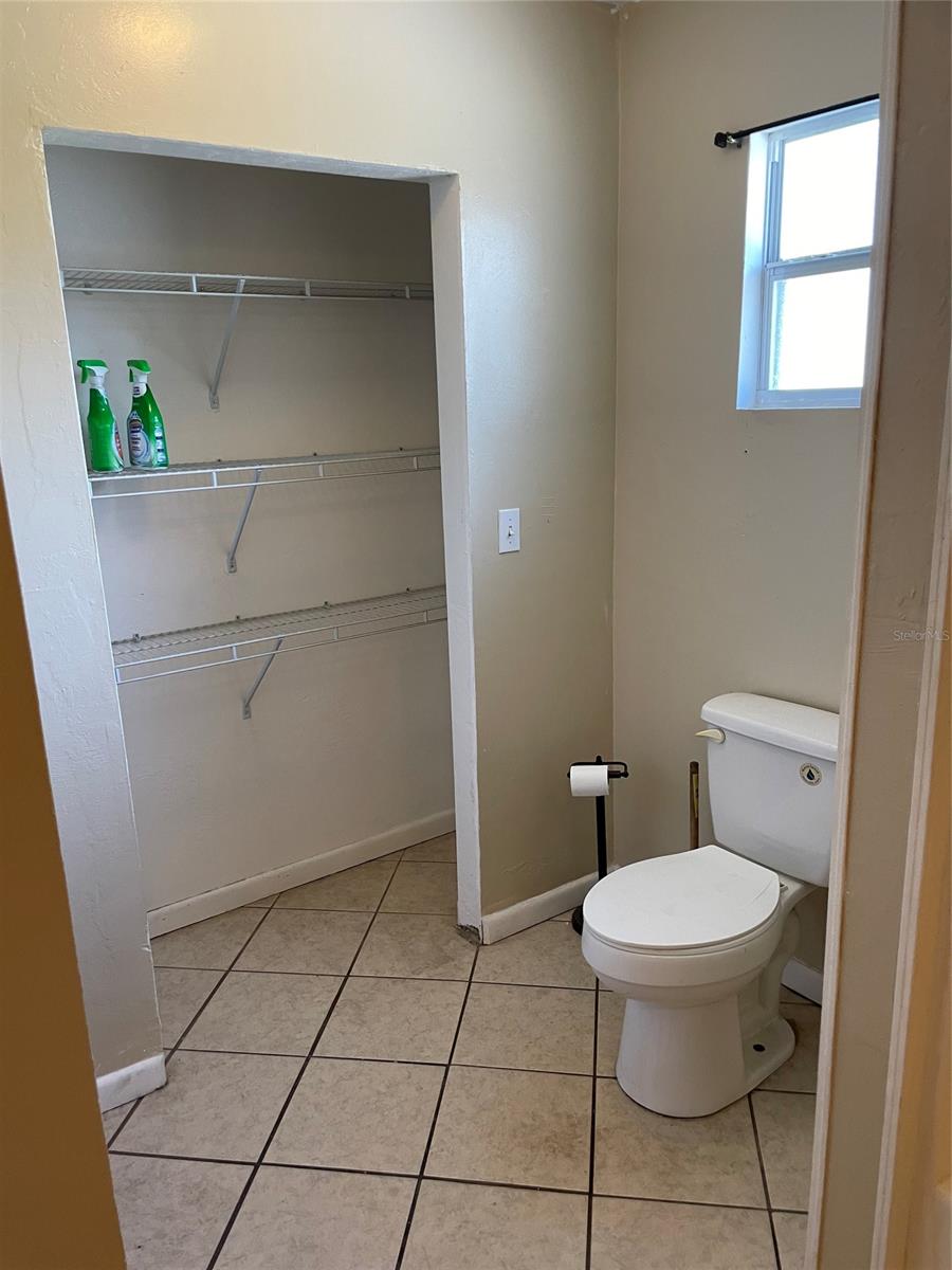 Florida Shores 01 - Residential