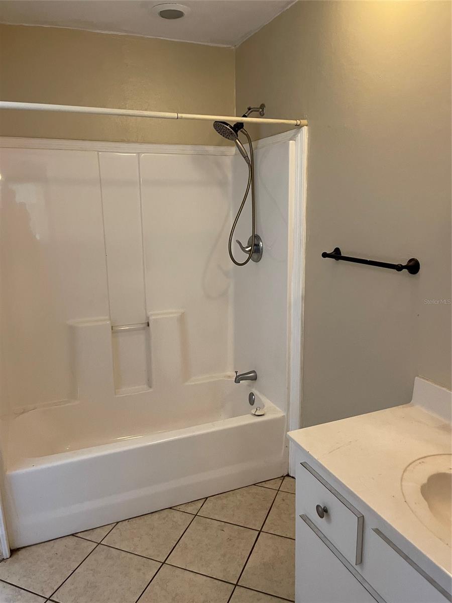 Florida Shores 01 - Residential