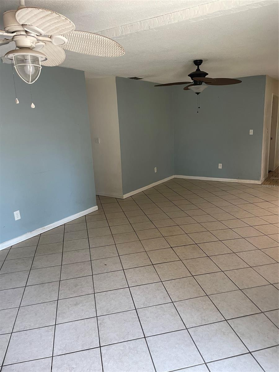 Florida Shores 01 - Residential