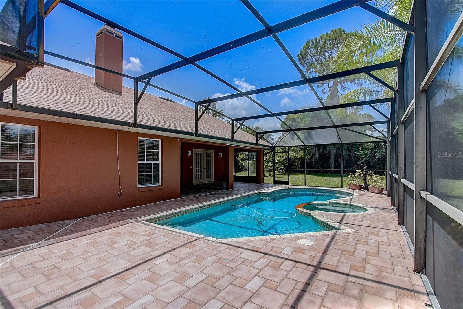 LIVE OAK ESTATES - Residential