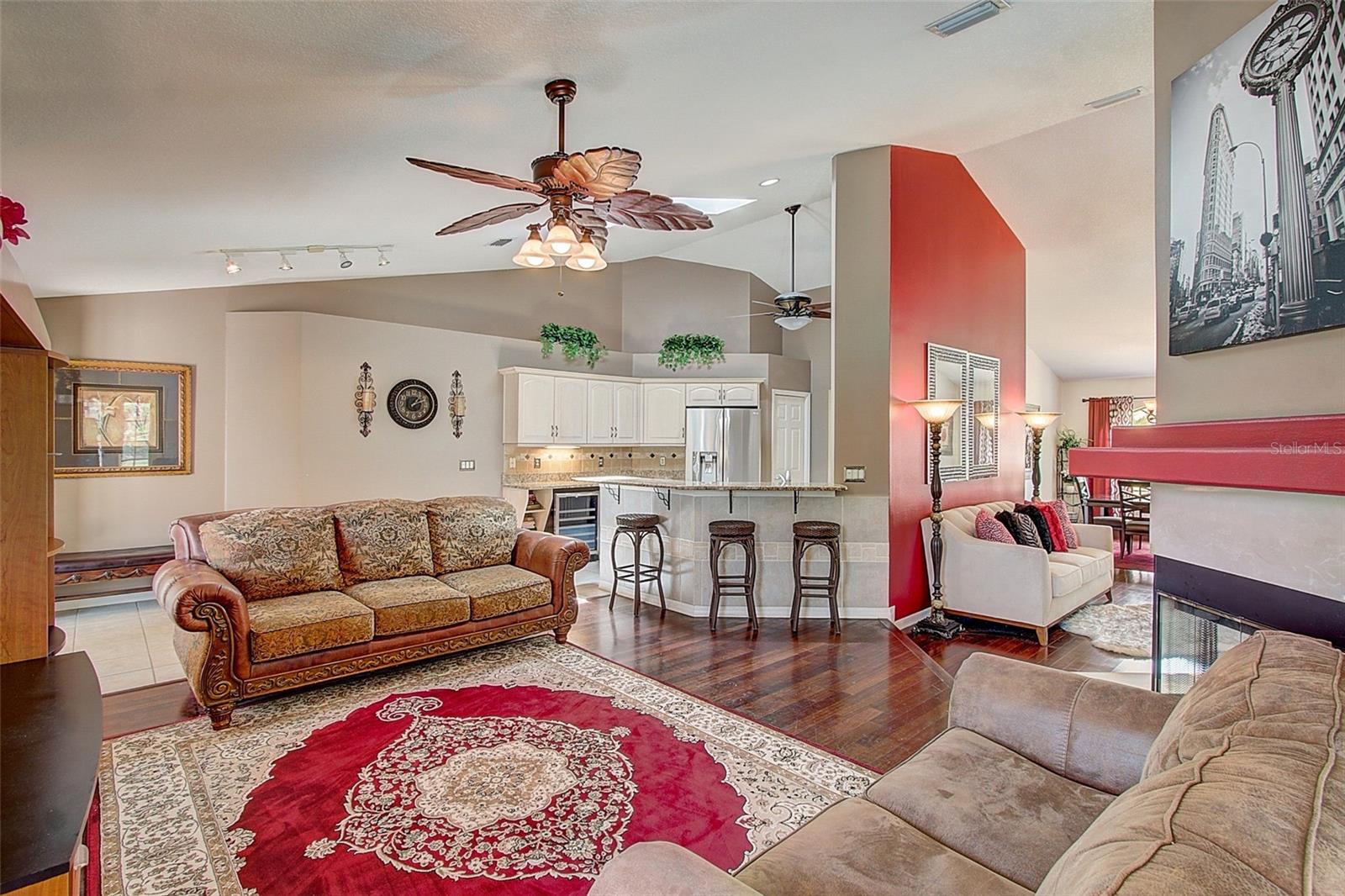 LIVE OAK ESTATES - Residential