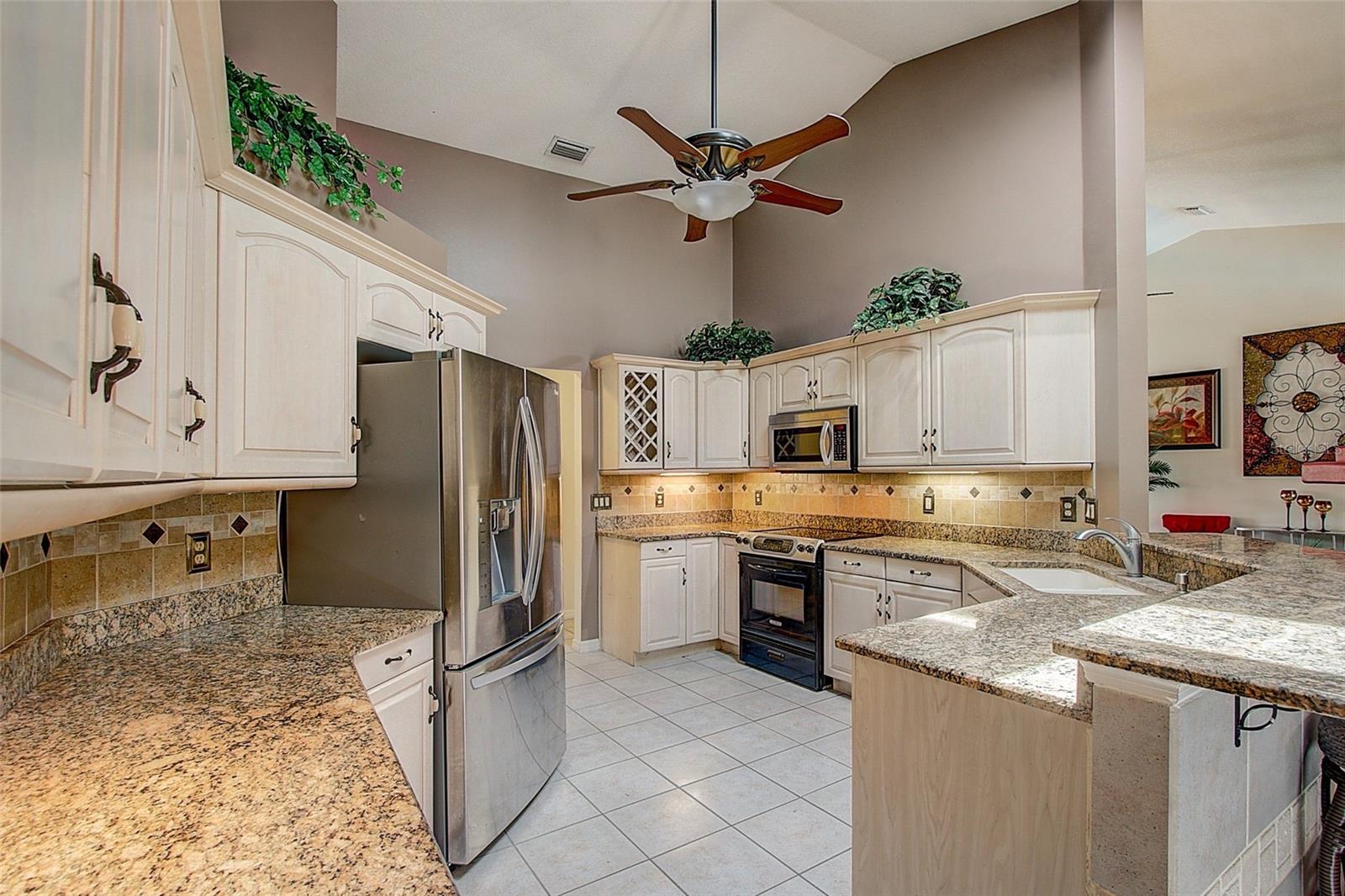 LIVE OAK ESTATES - Residential