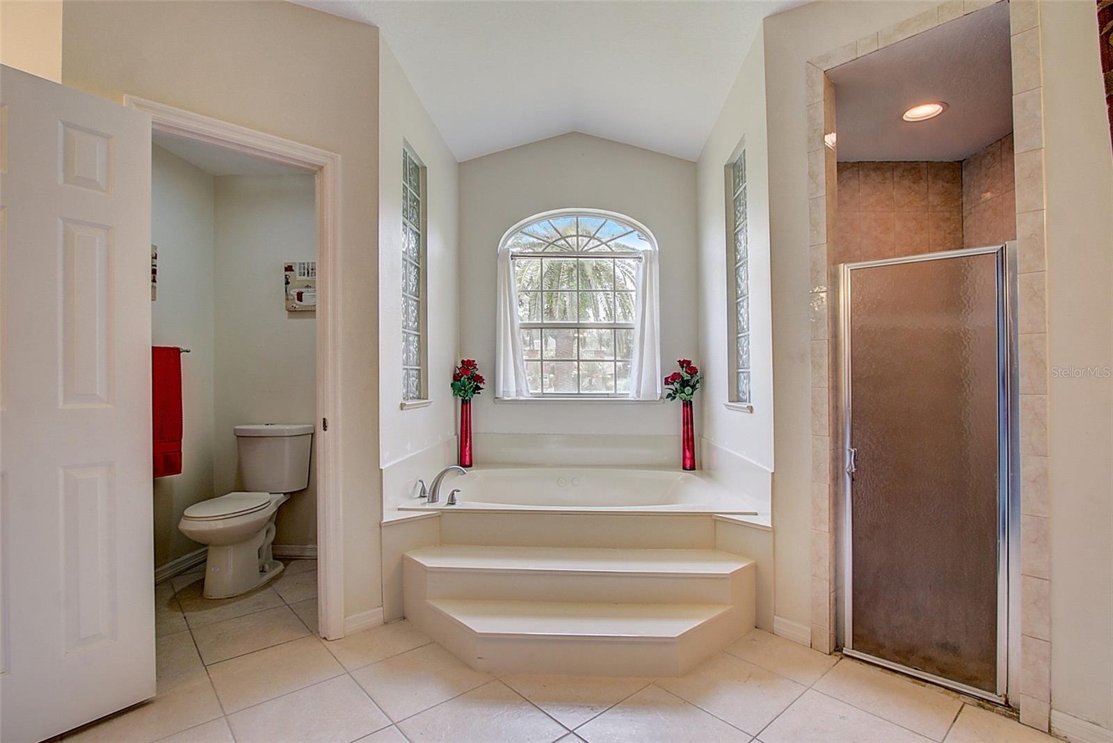 LIVE OAK ESTATES - Residential