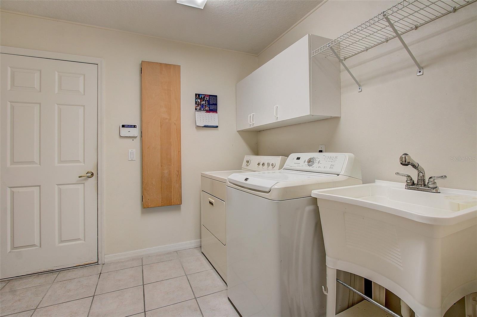 LIVE OAK ESTATES - Residential