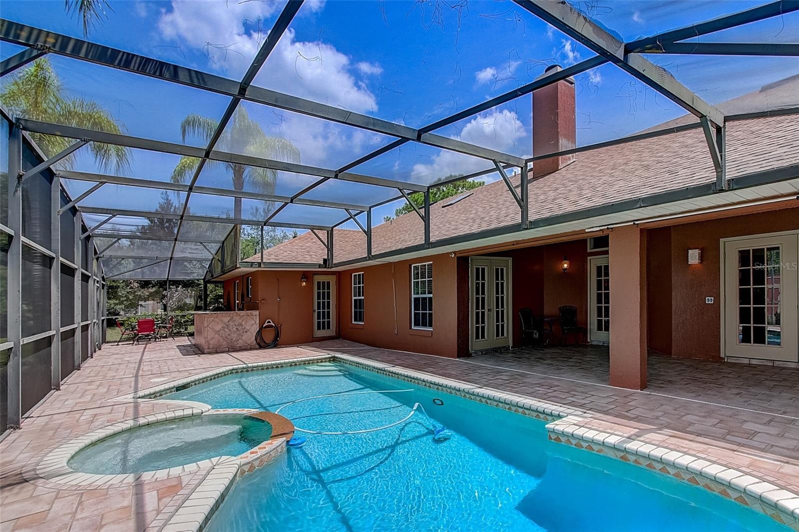 LIVE OAK ESTATES - Residential