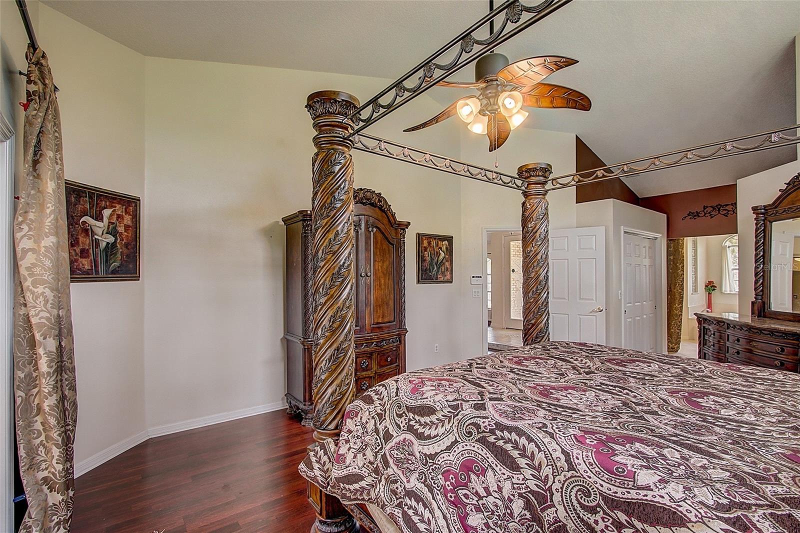 LIVE OAK ESTATES - Residential