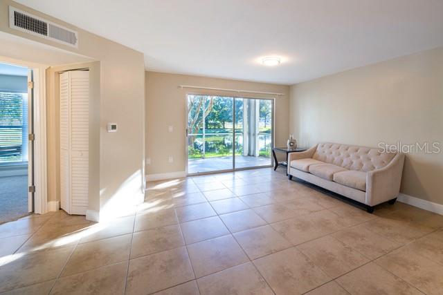 THE LANDINGS OF TAMPA A CONDOM - Residential Lease
