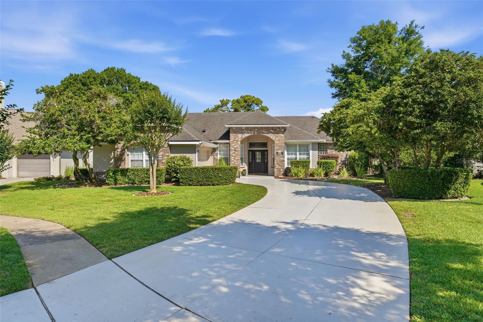 MOUNT DORA COUNTRY CLUB MOUNT DORA UNIT 01 - Residential