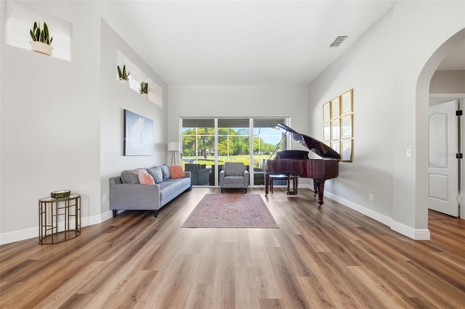 MOUNT DORA COUNTRY CLUB MOUNT DORA UNIT 01 - Residential