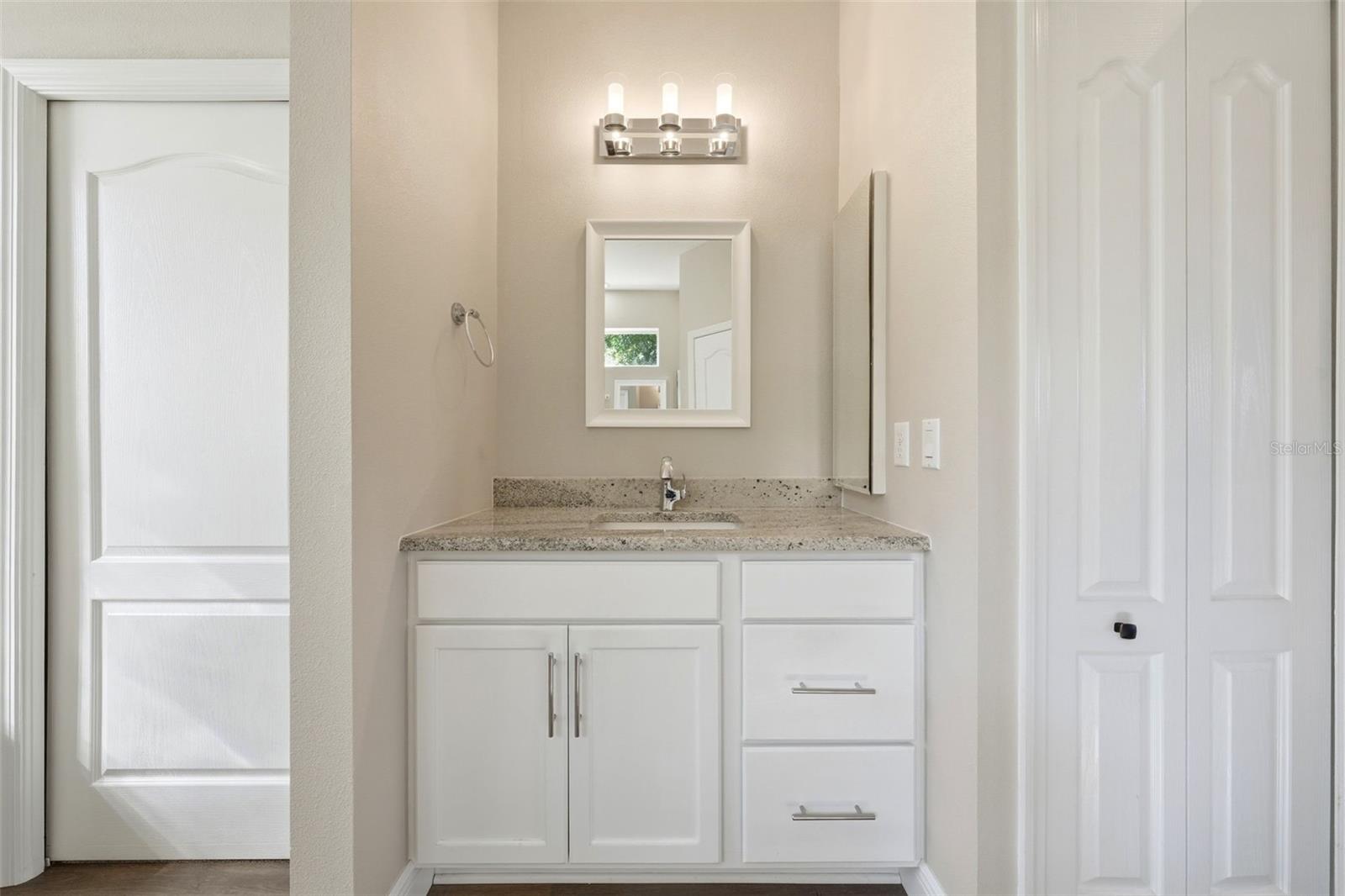 MOUNT DORA COUNTRY CLUB MOUNT DORA UNIT 01 - Residential