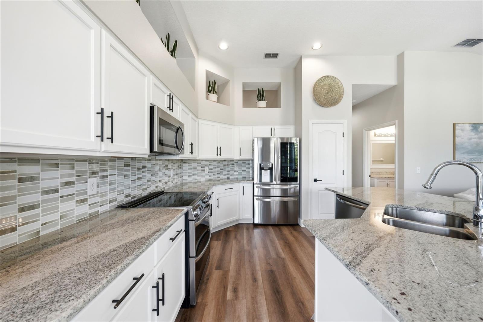 MOUNT DORA COUNTRY CLUB MOUNT DORA UNIT 01 - Residential