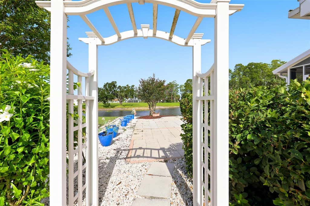 Photo of 1002 El Rancho Drive, Sun City Center, FL 33573 (MLS # TB8531194)
