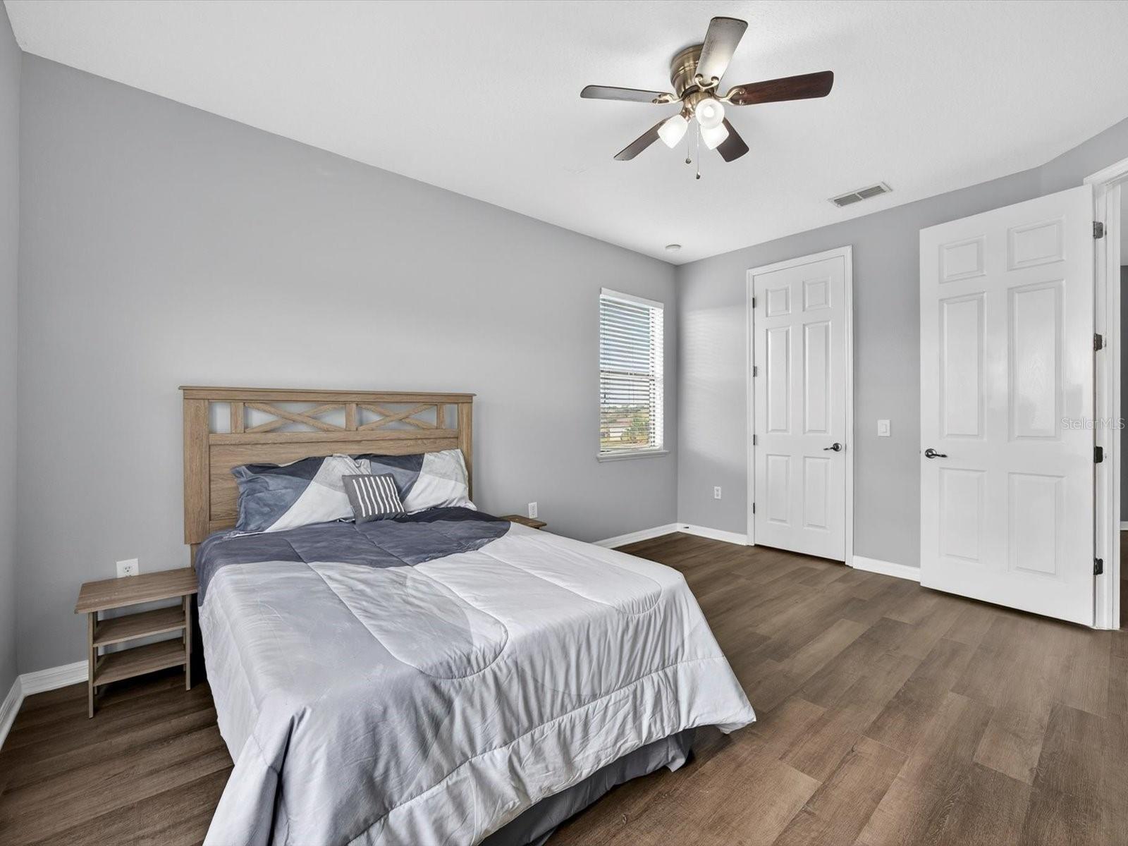 SHINGLE CREEK RESERVE AT THE OAKS PH 5 - Residential