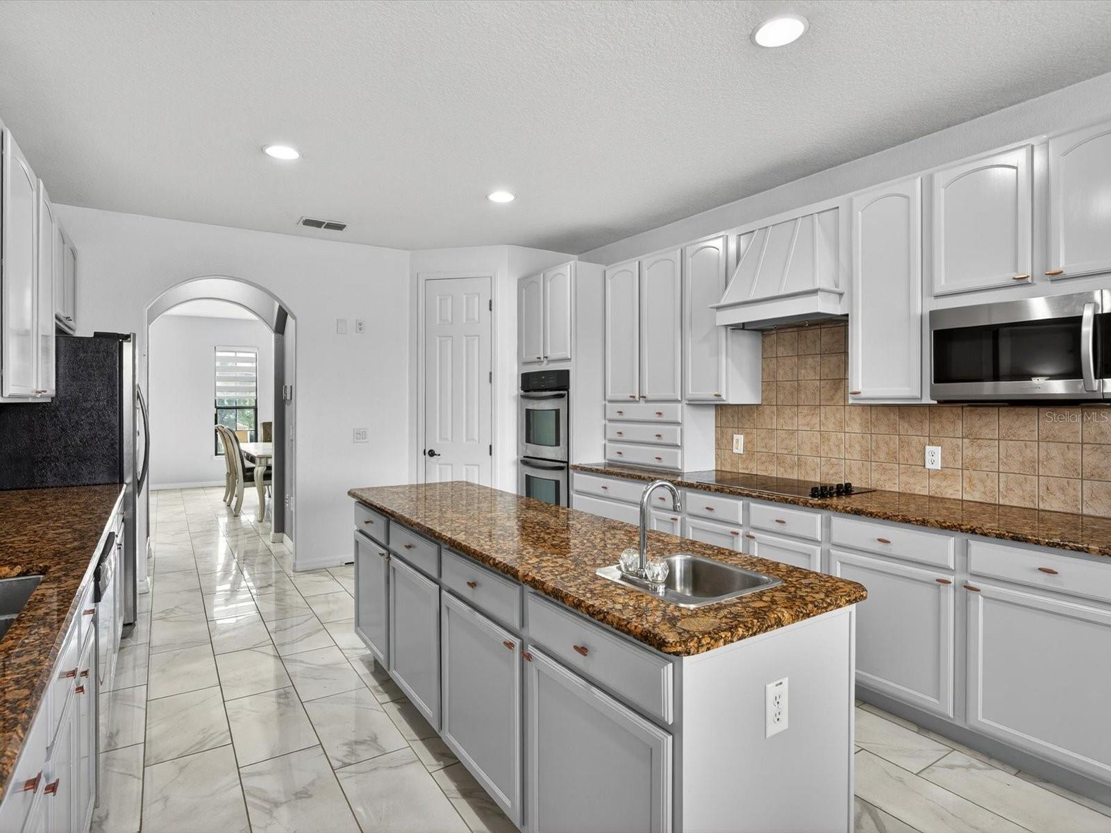 SHINGLE CREEK RESERVE AT THE OAKS PH 5 - Residential