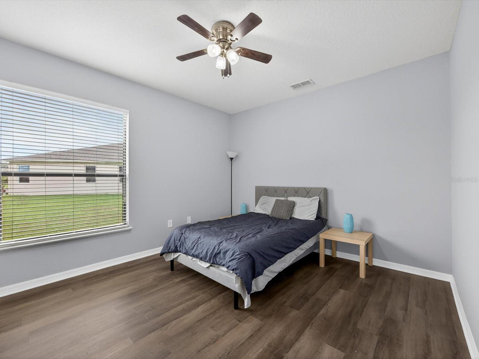 SHINGLE CREEK RESERVE AT THE OAKS PH 5 - Residential