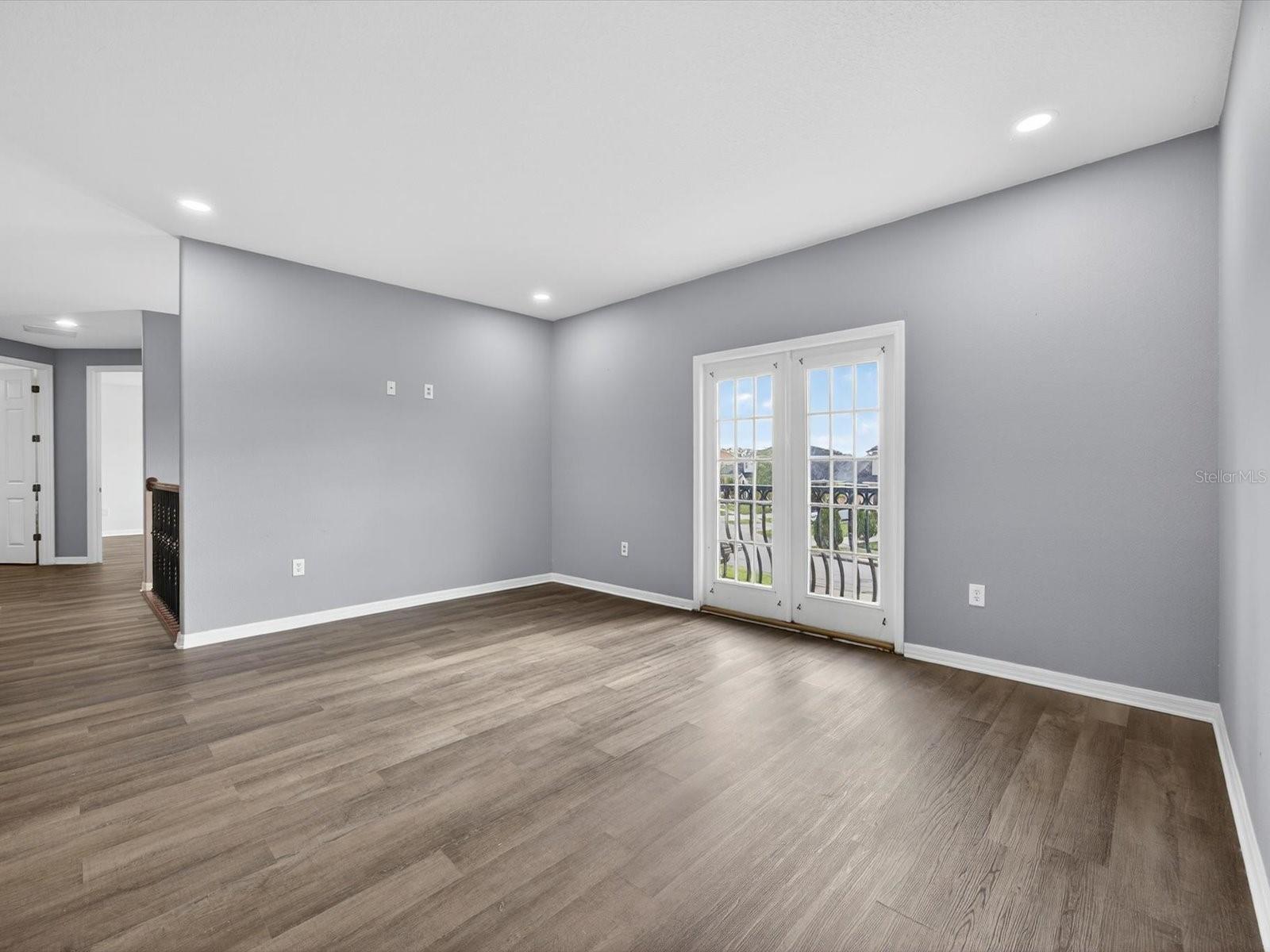 SHINGLE CREEK RESERVE AT THE OAKS PH 5 - Residential