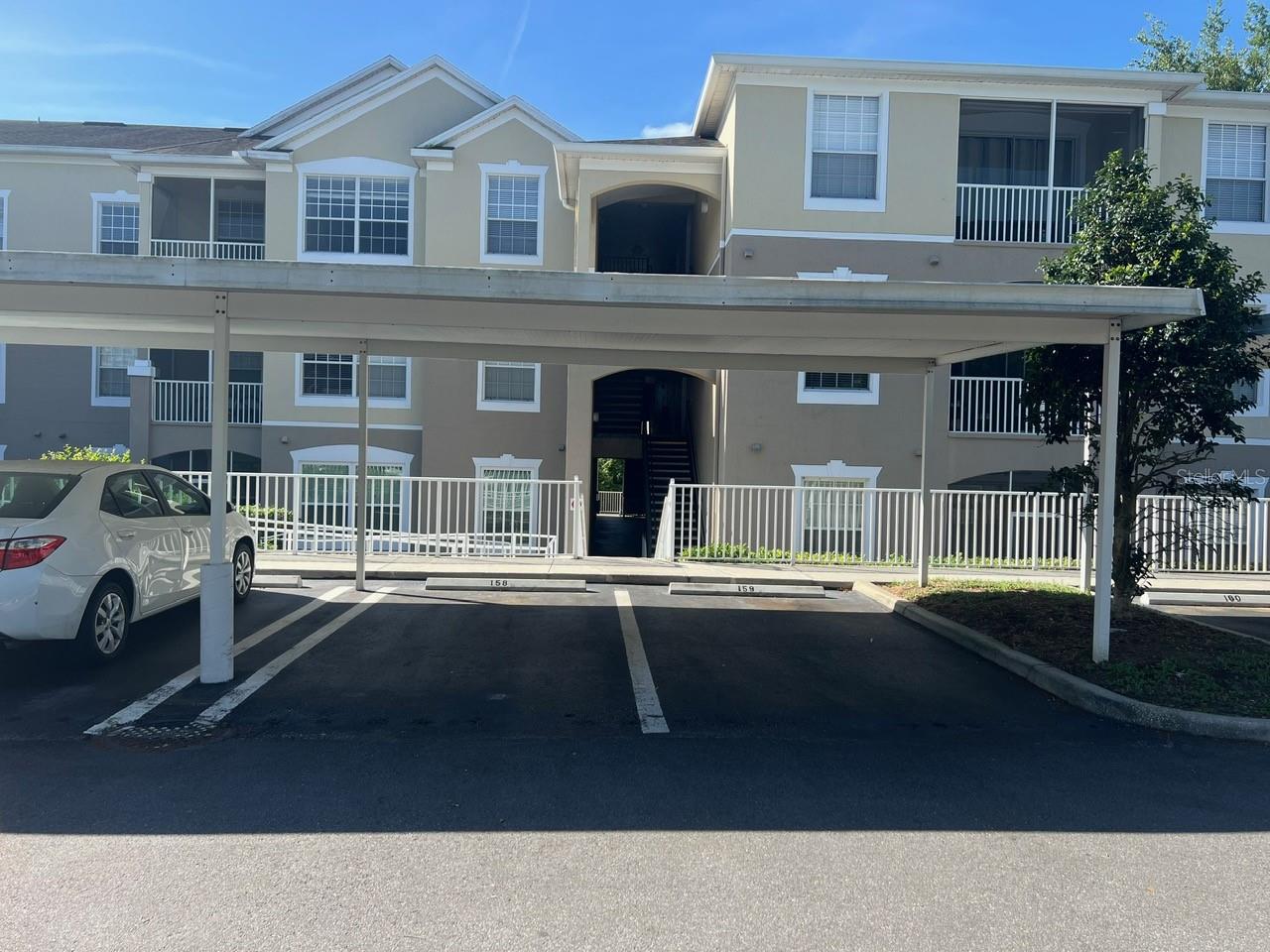 BRANTLEY TERRACE CONDO PH 1 THRU 7 - Residential