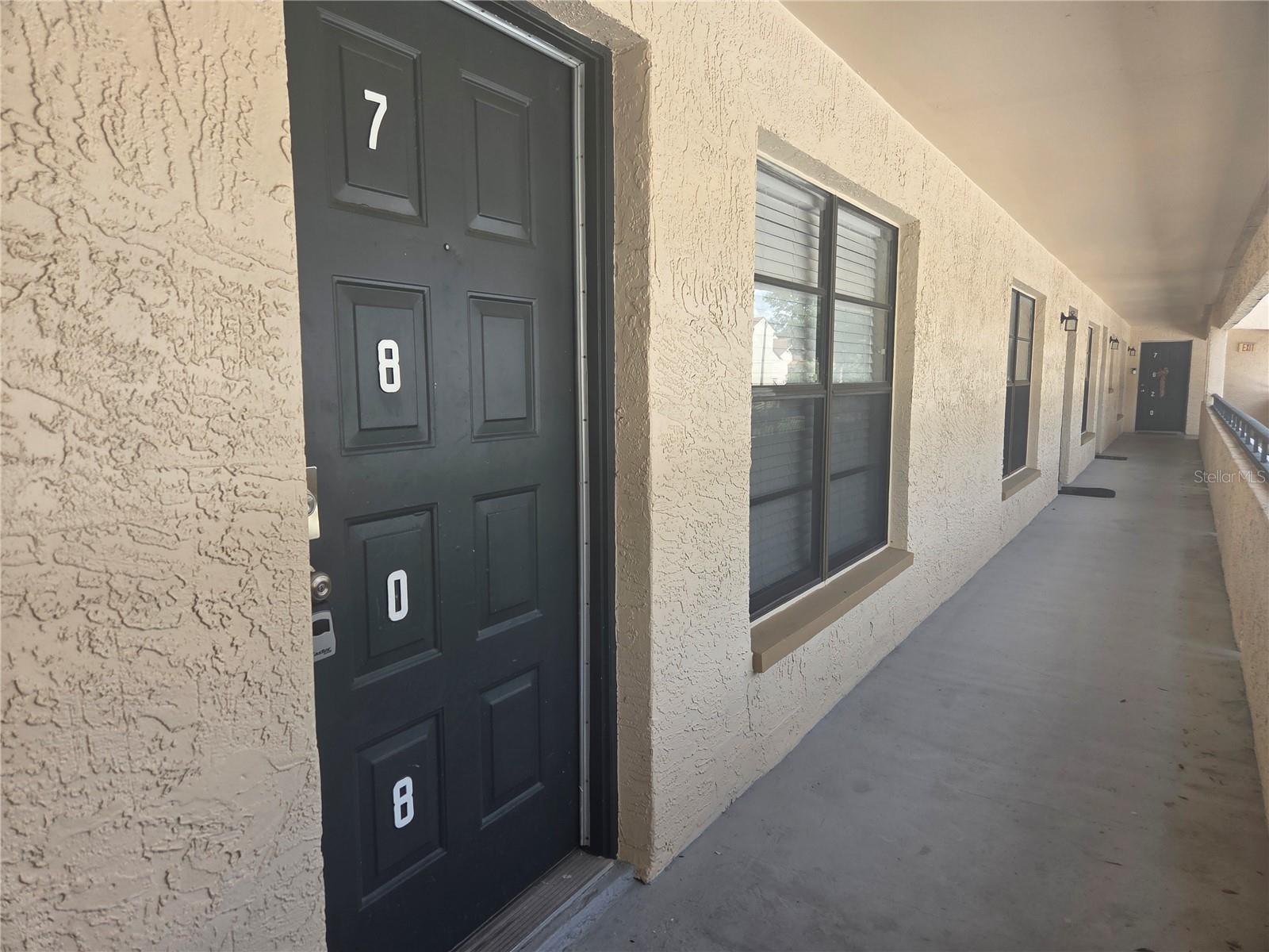 Updated 2BR/2BA Condo in Gated Temple Terrace Community – New HVAC (2023), Pool, Balcony & More!
Welcome to this beautifully updated 2-bedroom, 2-bathroom condo located in a secure gated community in Temple Terrace—just under 5 miles from USF!
This move-in ready home features a modern kitchen with granite countertops, in-unit washer and dryer, and a private covered balcony perfect for relaxing. Enjoy year-round comfort with a brand-new HVAC system—including both air handler and outdoor unit—installed in 2023.Other highlights include: Designated covered parking, Security guard, Community pool, Water and trash included in HOA fees
Conveniently located near shopping, dining, major highways, and public transit—Prime location. Don't miss this opportunity- schedule your private showing today!