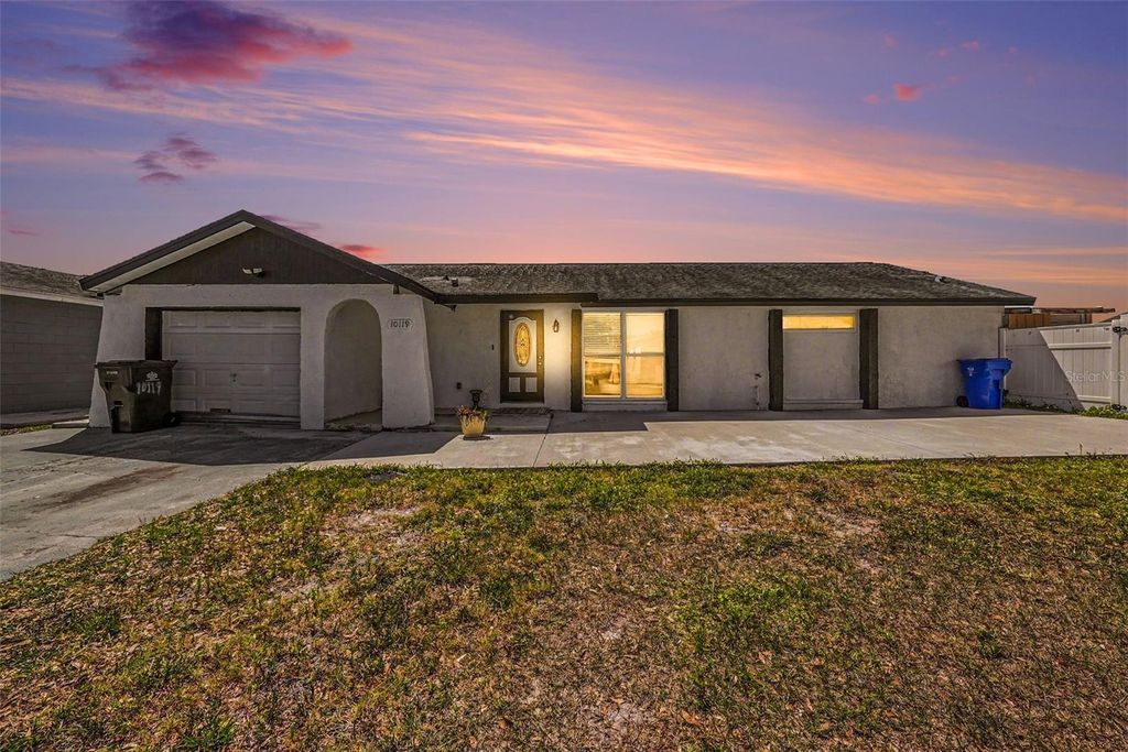 Photo of 10119 Chimney Hill Court, Tampa, FL 33615 (MLS # TB8498491)