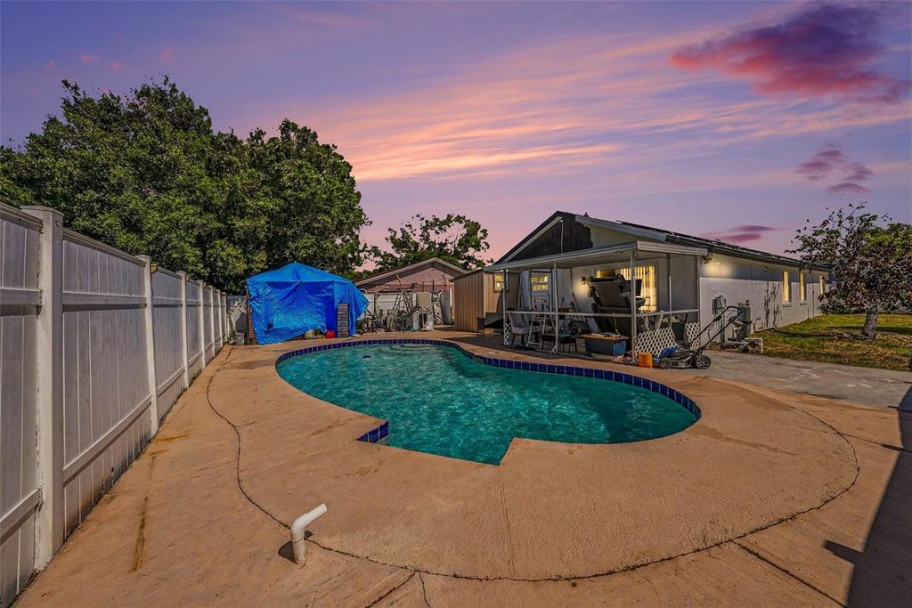 Photo of 10119 Chimney Hill Court, Tampa, FL 33615 (MLS # TB8498491)