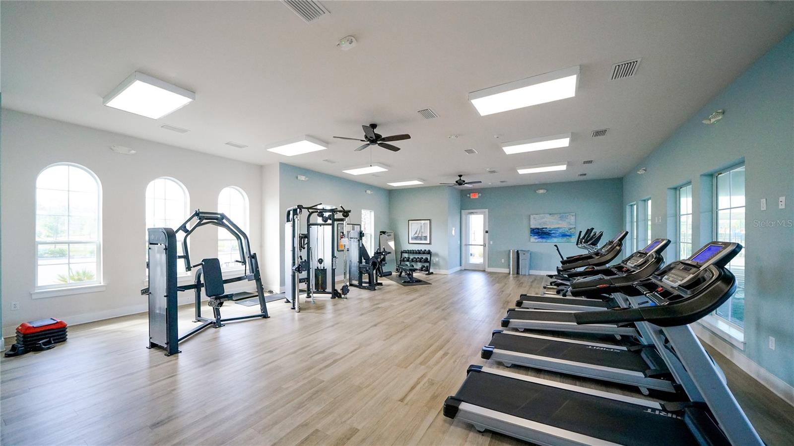 ENTRADA PH 2 UN 4 - Residential