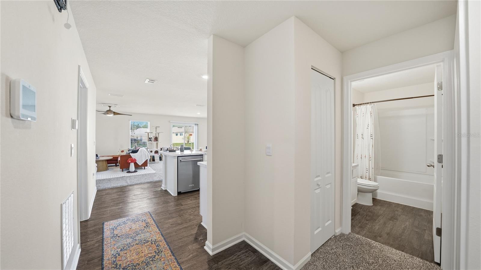 ENTRADA PH 2 UN 4 - Residential