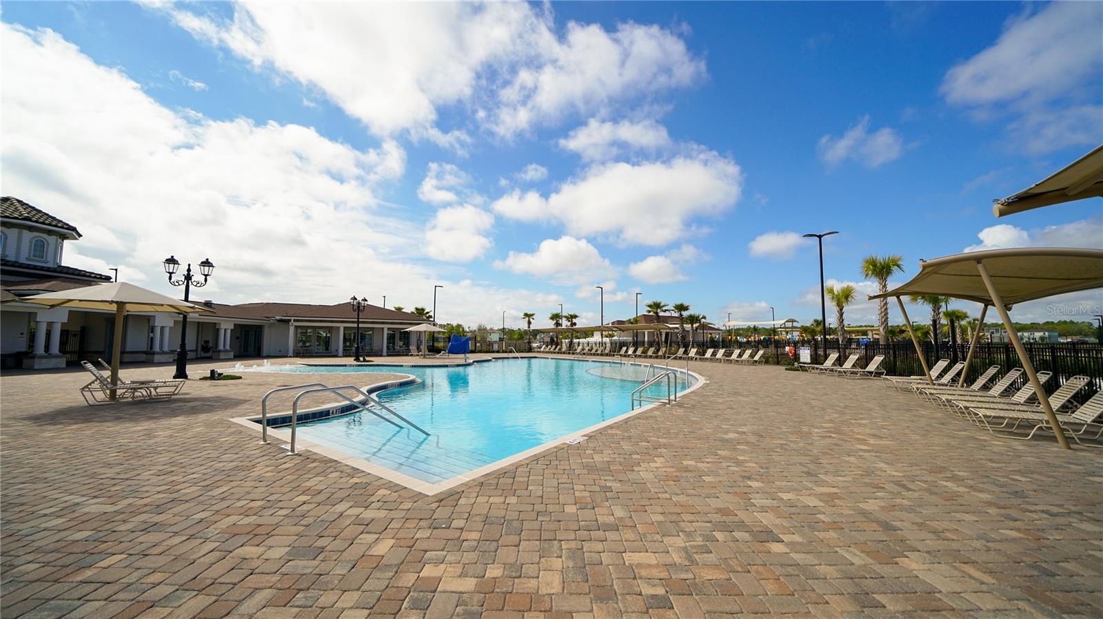 ENTRADA PH 2 UN 4 - Residential