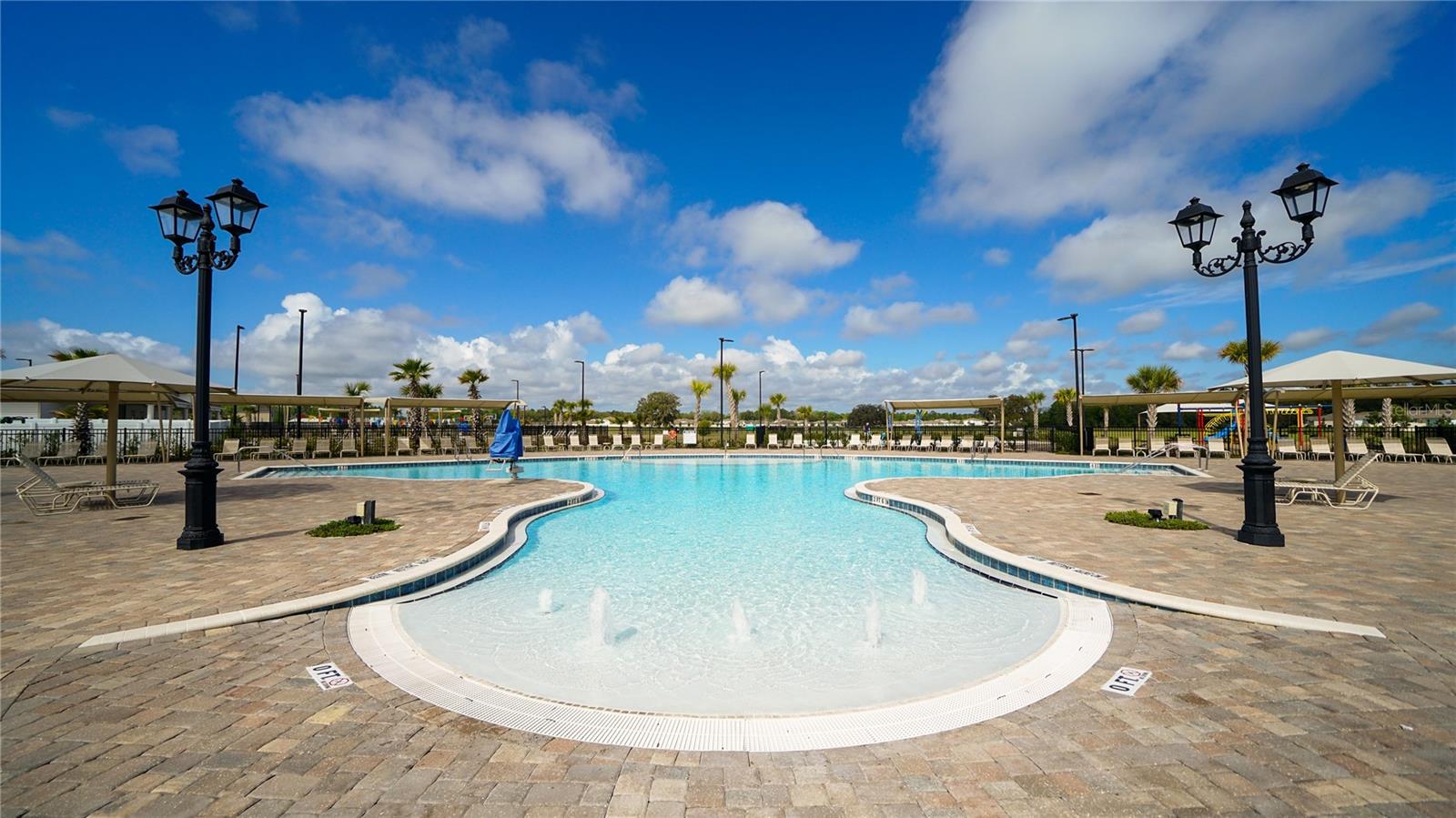 ENTRADA PH 2 UN 4 - Residential