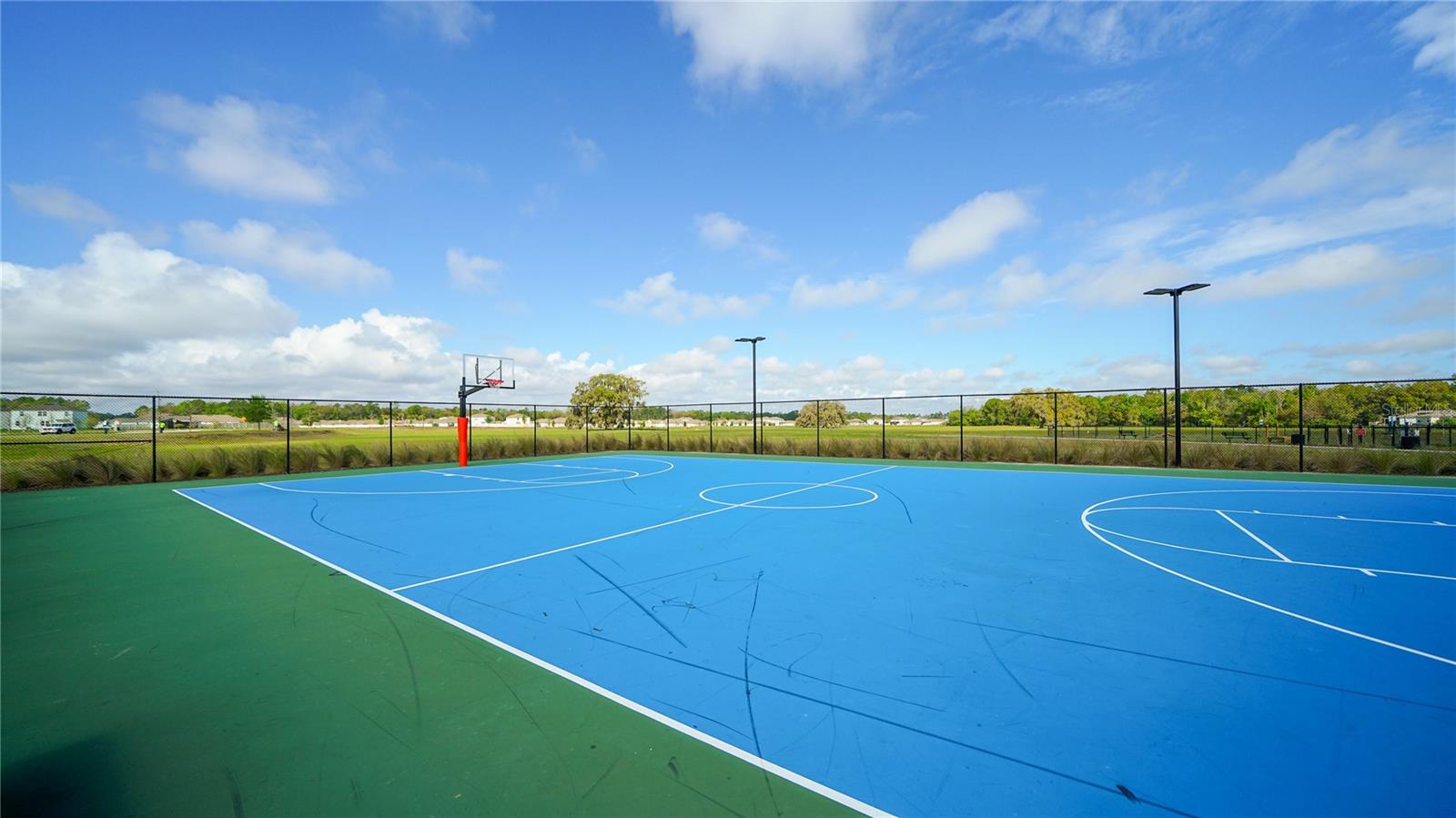 ENTRADA PH 2 UN 4 - Residential