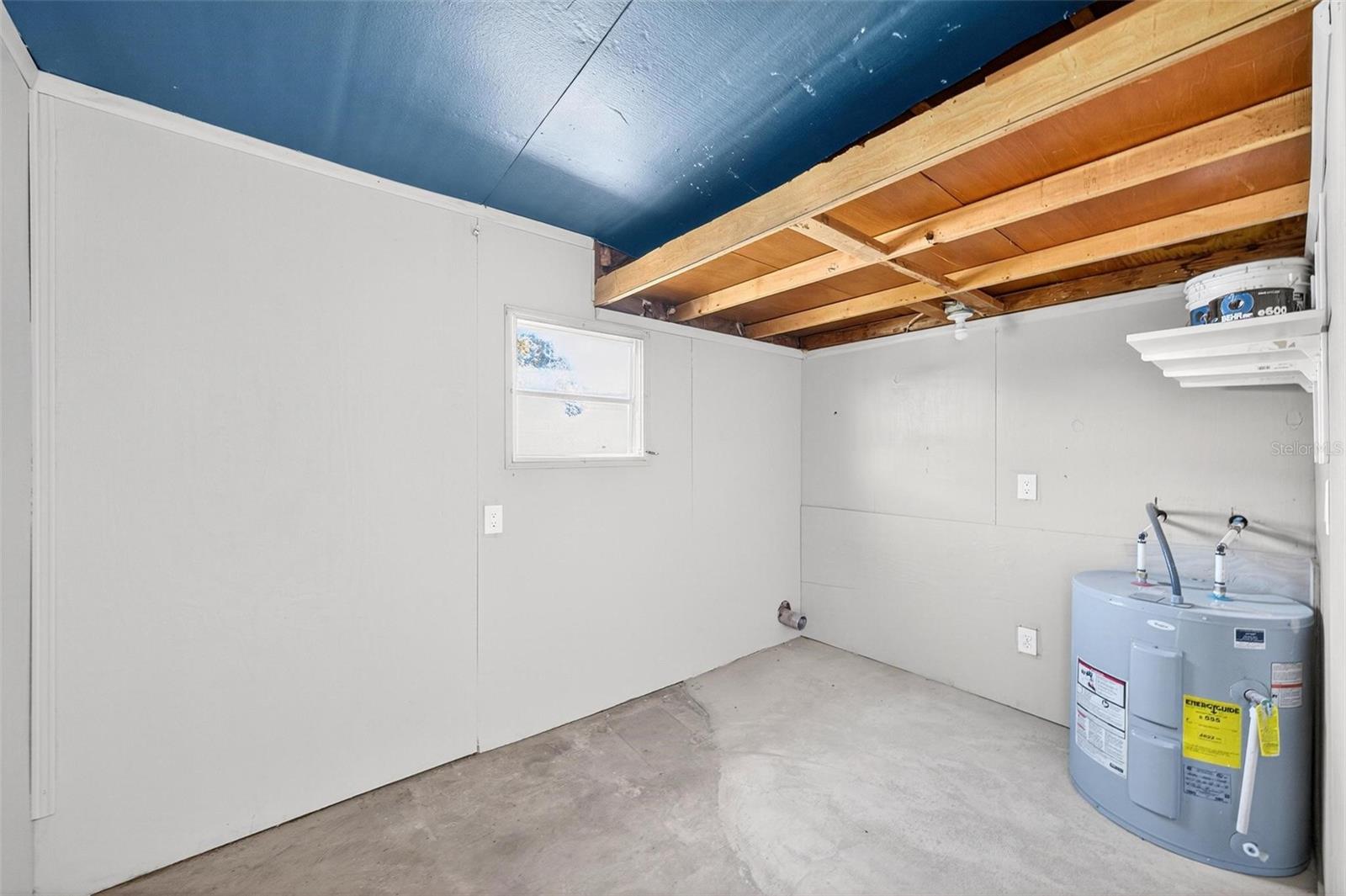 TAVARES LAKE FRANCES ESTATES - Residential