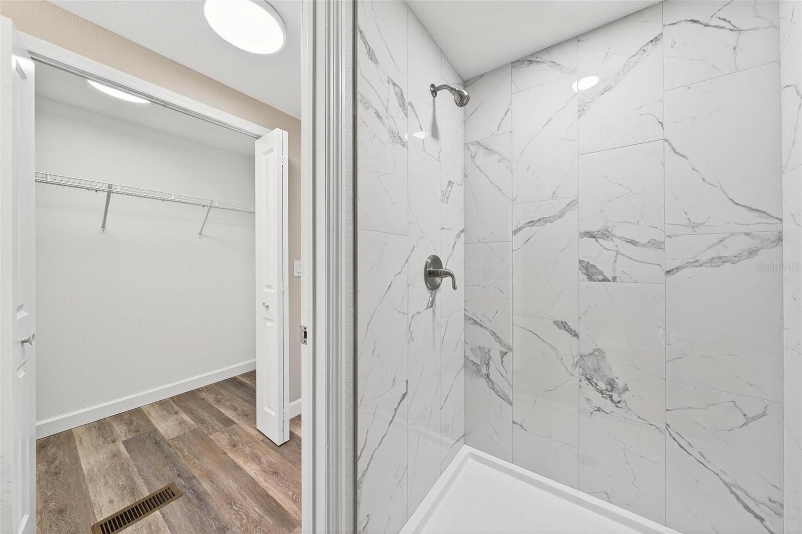 TAVARES LAKE FRANCES ESTATES - Residential