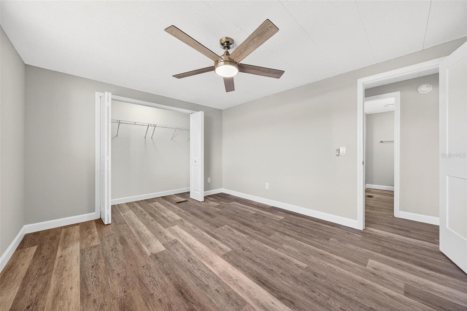 TAVARES LAKE FRANCES ESTATES - Residential