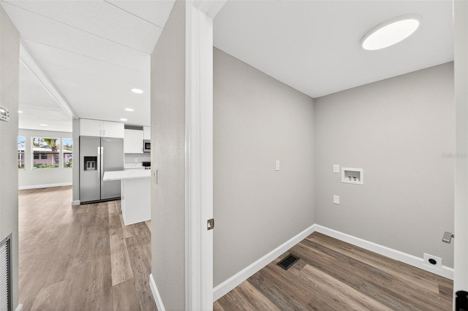 TAVARES LAKE FRANCES ESTATES - Residential