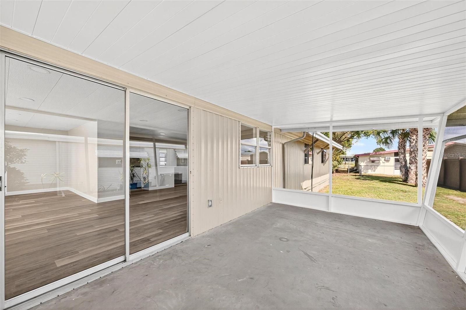 TAVARES LAKE FRANCES ESTATES - Residential