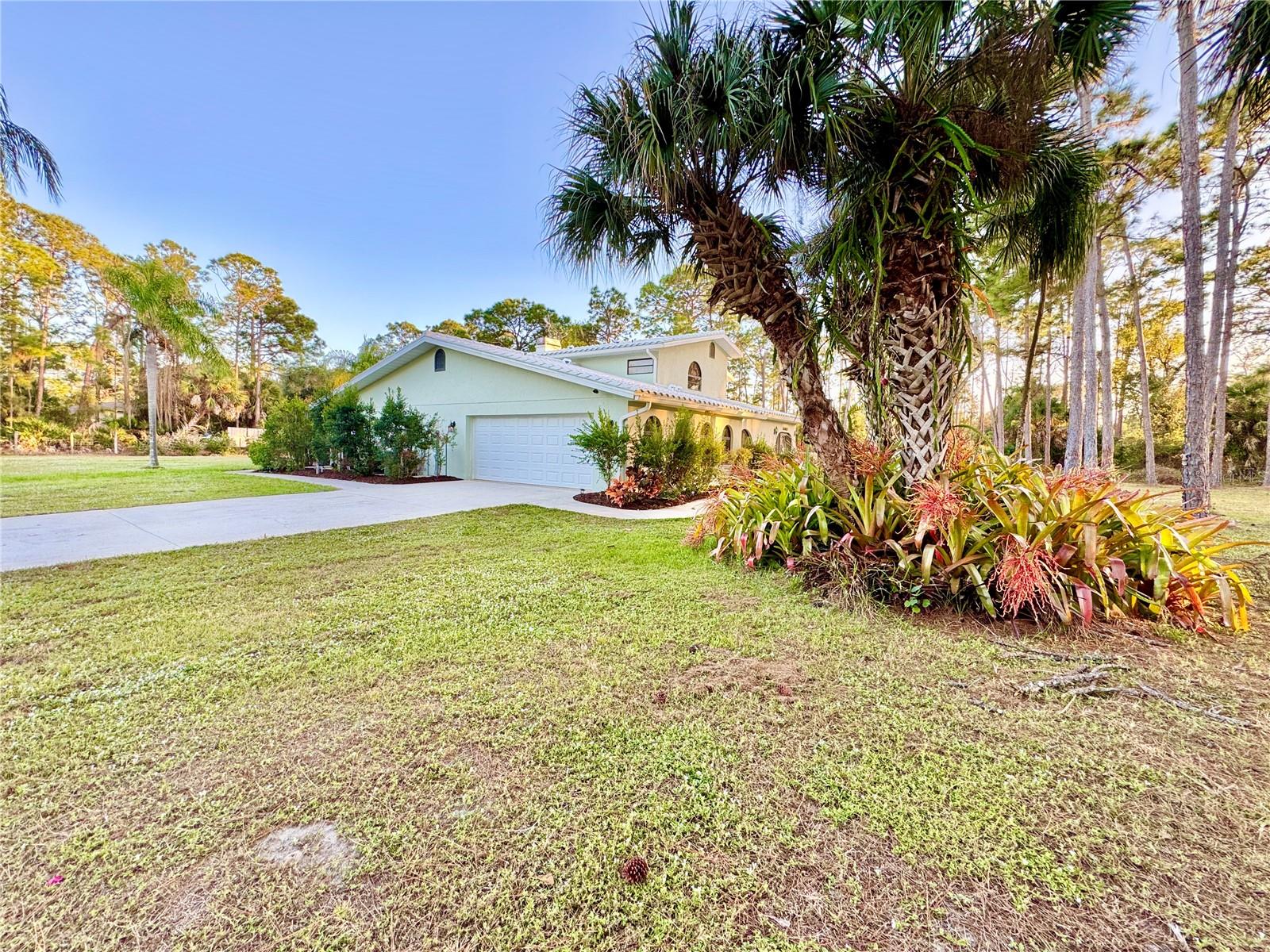 NORTH PORT CHARLOTTE ESTATES - Residential