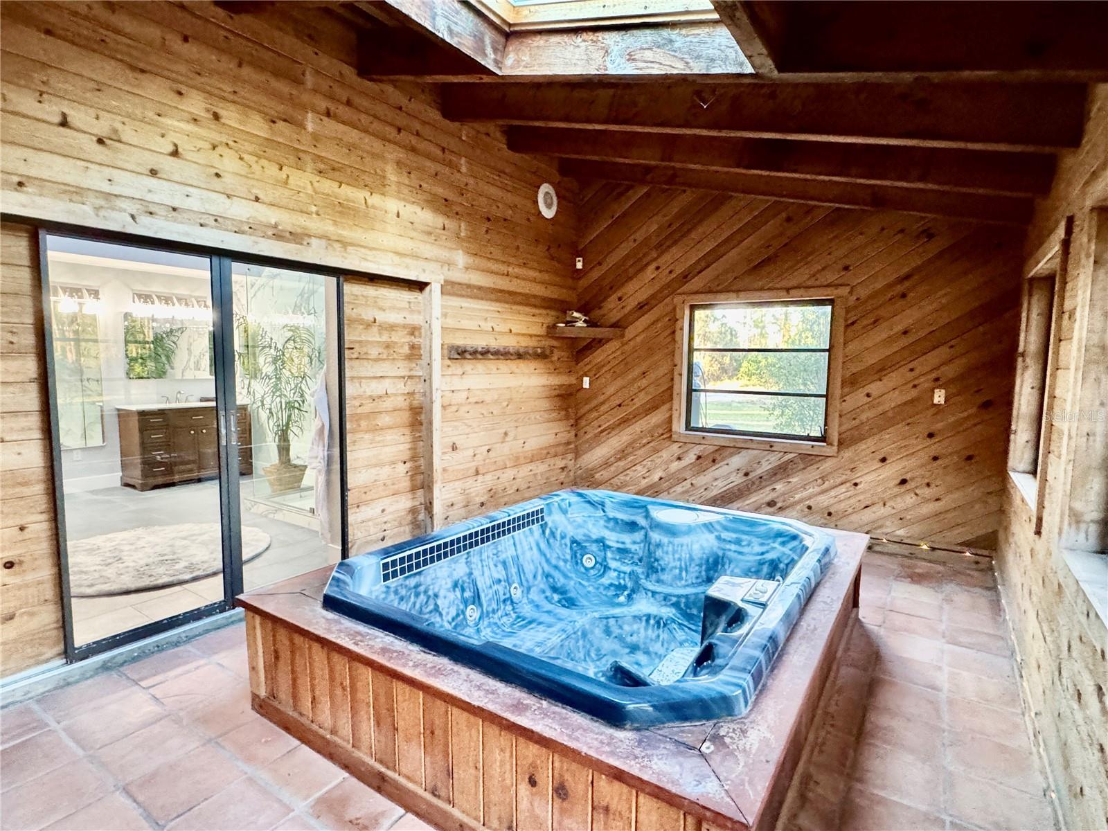 NORTH PORT CHARLOTTE ESTATES - Residential