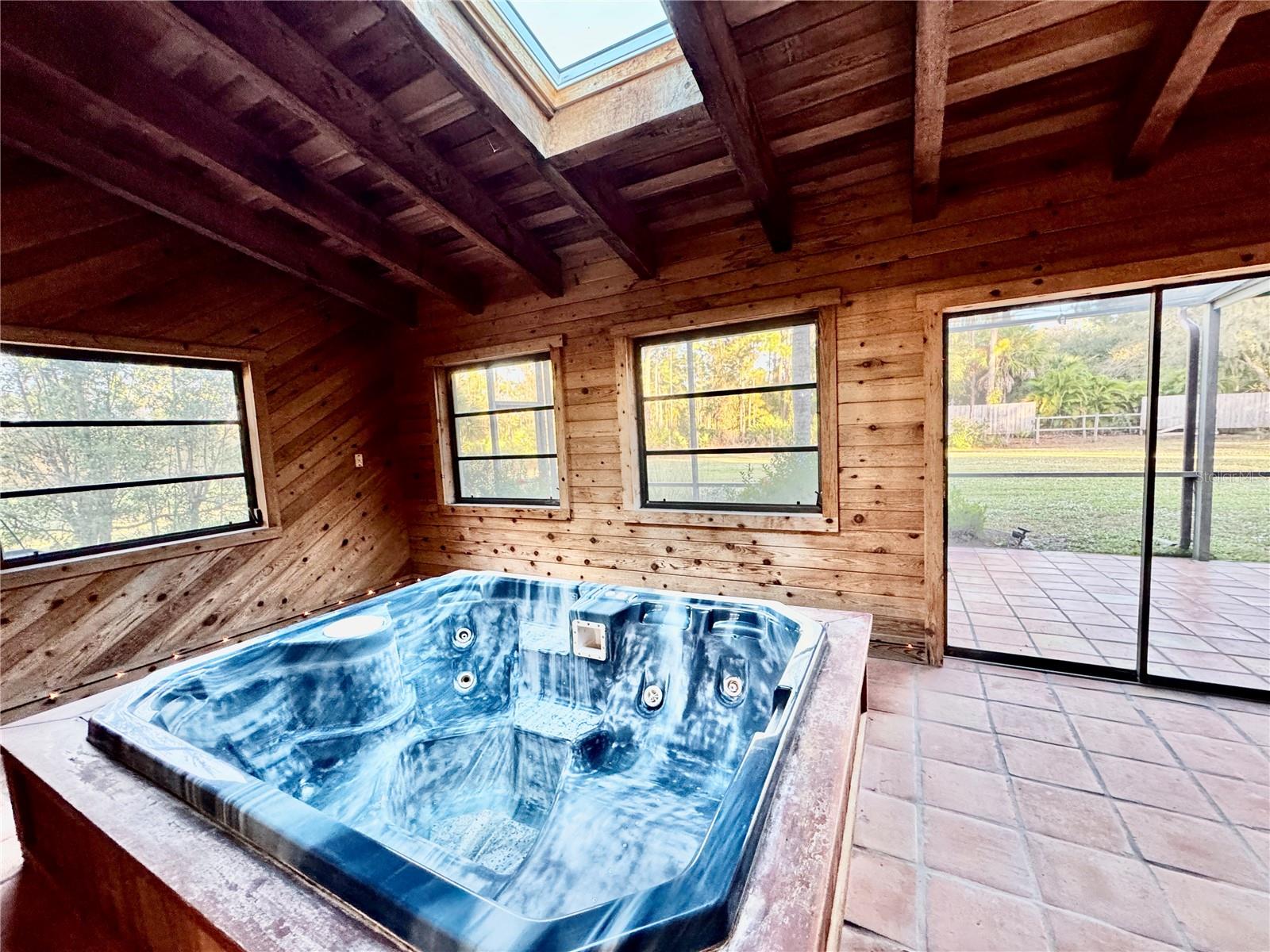 NORTH PORT CHARLOTTE ESTATES - Residential