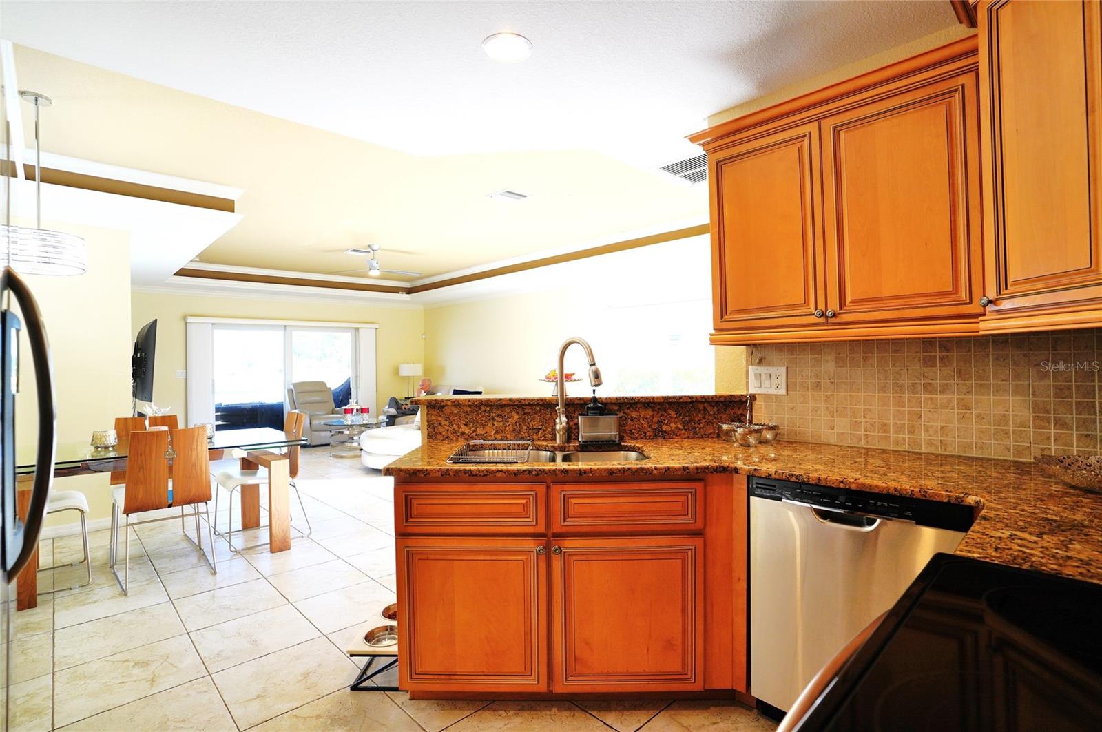 LAKE SUZY VILLAS - Residential