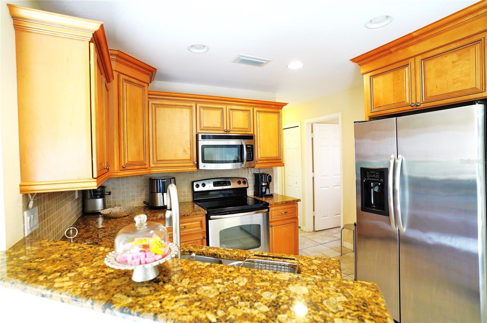 LAKE SUZY VILLAS - Residential