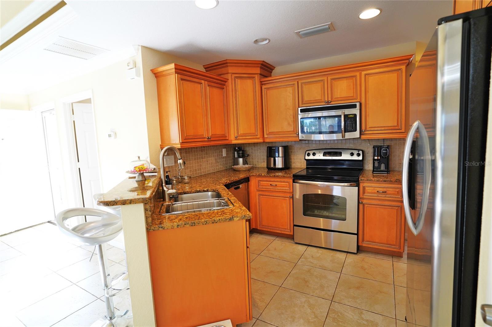 LAKE SUZY VILLAS - Residential