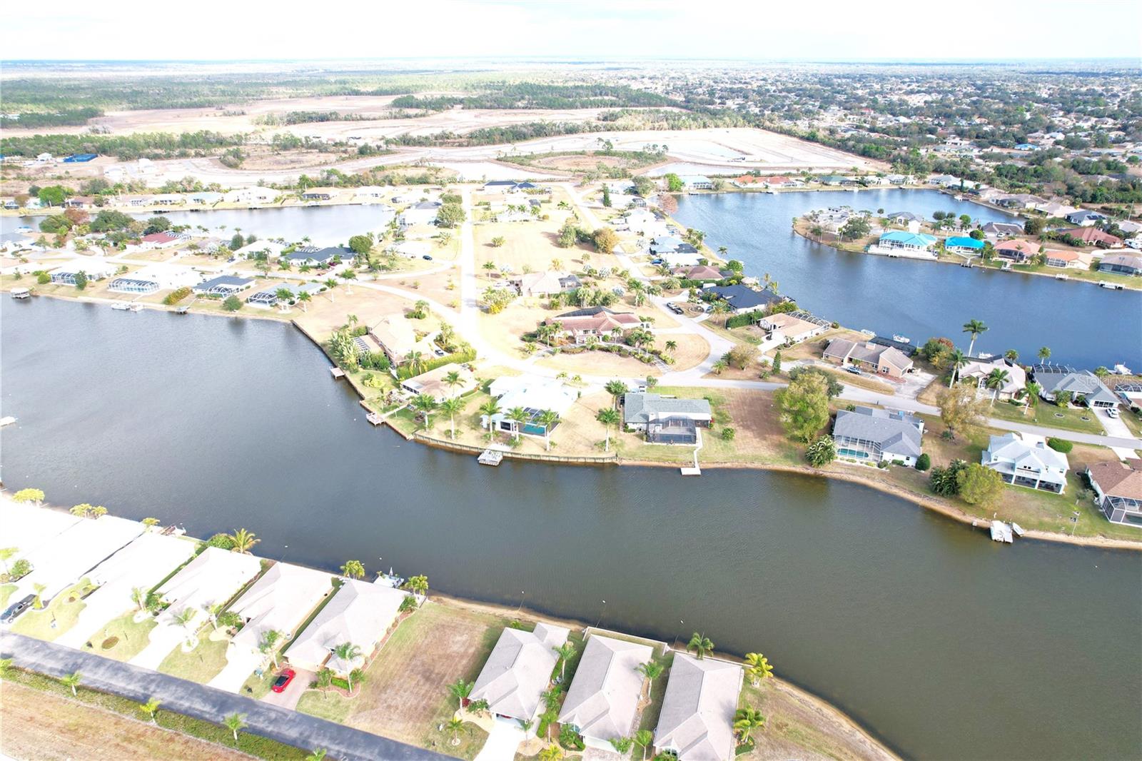 LAKE SUZY VILLAS - Residential