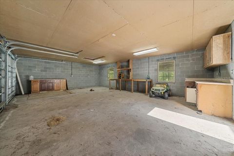 Tiny photo for 11521 SE 1st Street Road, Silver Springs, FL 34488 (MLS # OM701748)