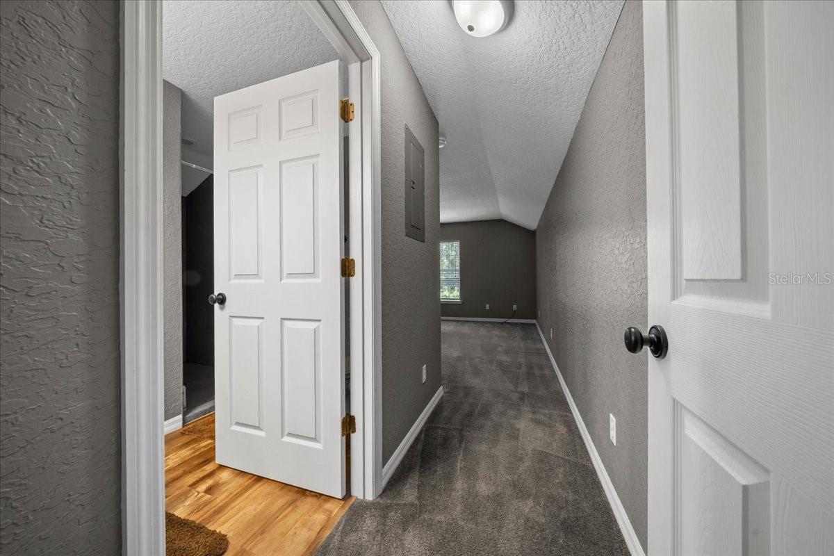 UNR - Residential