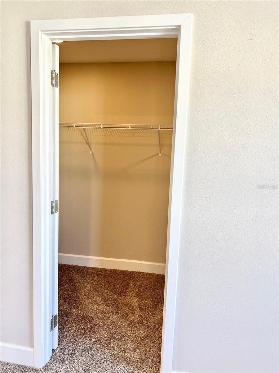 TOWNHOMES AT RIVERS EDGE - Residential Lease