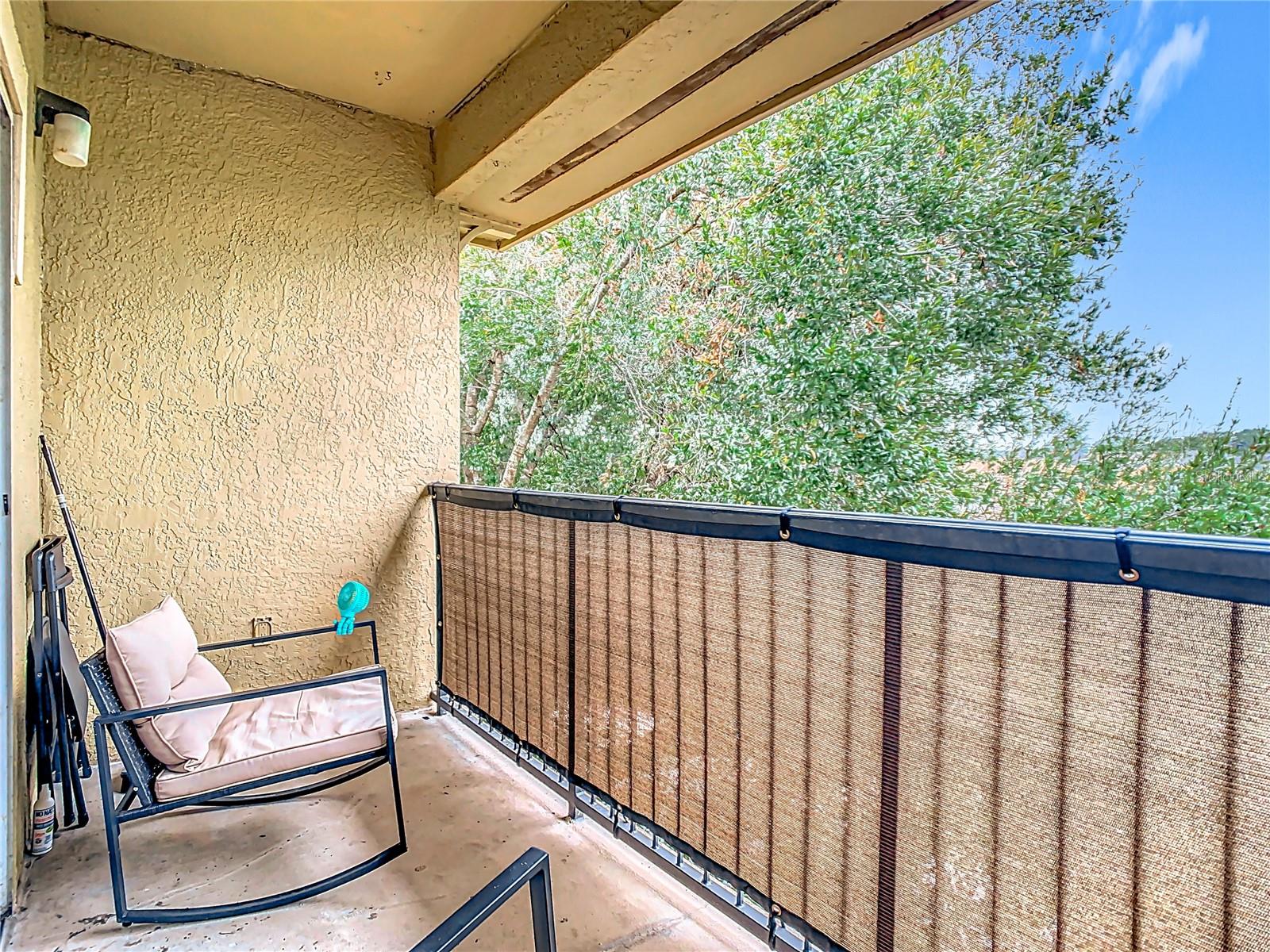 NOTTING HILL A CONDO - Residential