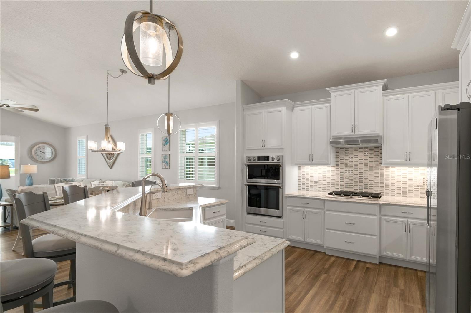 LAKES OF MOUNT DORA - Residential