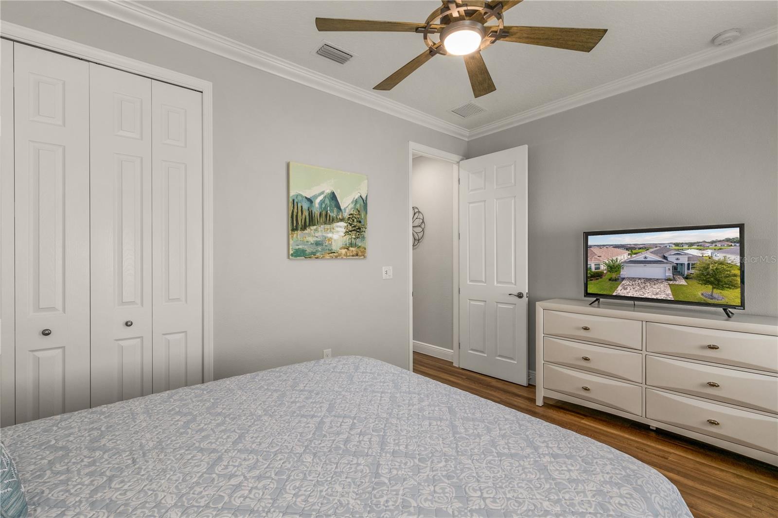 LAKES OF MOUNT DORA - Residential