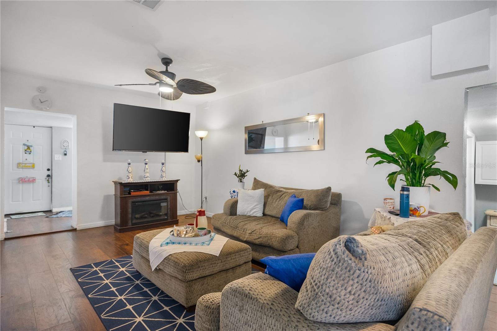 LAKE SILVER TERRACE - Residential