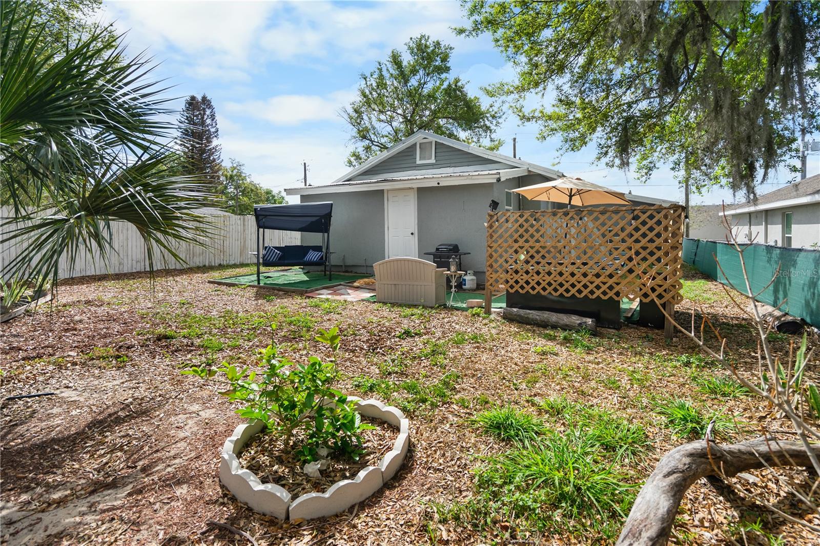 LAKE SILVER TERRACE - Residential