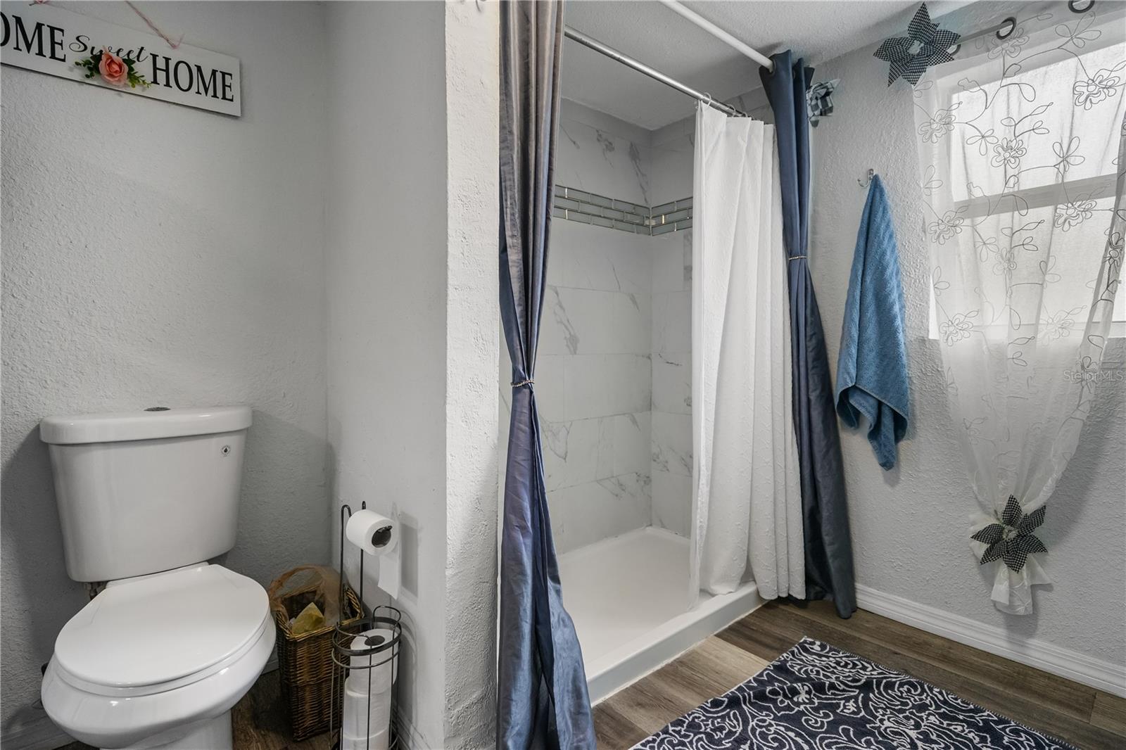 LAKE SILVER TERRACE - Residential